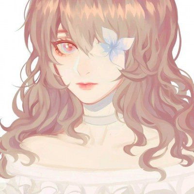 女子乘高铁被26寸行李箱砸伤头